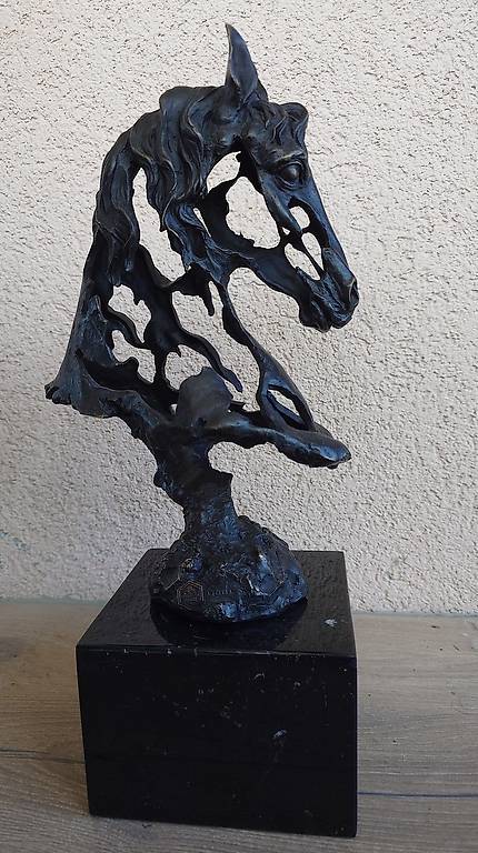 Metal Skeleton Horse Head