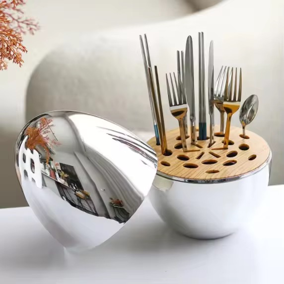Egg Shaped Stainless Steel Cutlery Set