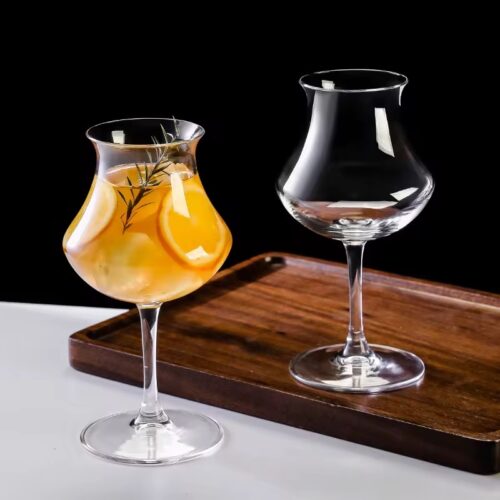 Tulip wine glass set